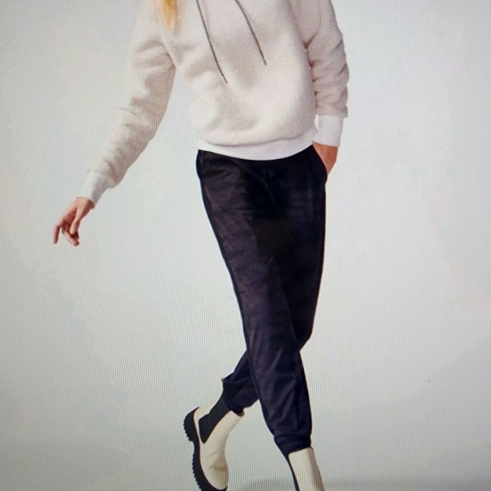 ATHLETA Lined Black Camo Jogger